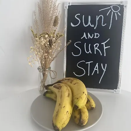 Sun And Surf קורלחו