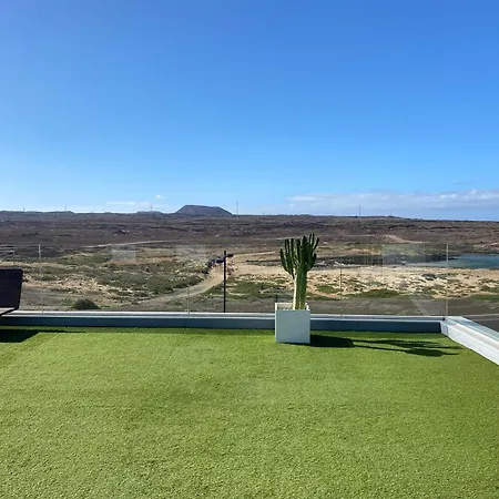 Sun And Surf דירה *